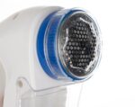 Aparat de curatat scame Malatex, putere mare 5W, 3 lame inox, perie de curatare, alimentare 220 V, alb