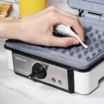 Aparat pentru preparat vafe/gofre Cecotec Fun Gofrestone Double, 1200W, Termostat ajustabil, Invelis antiaderent